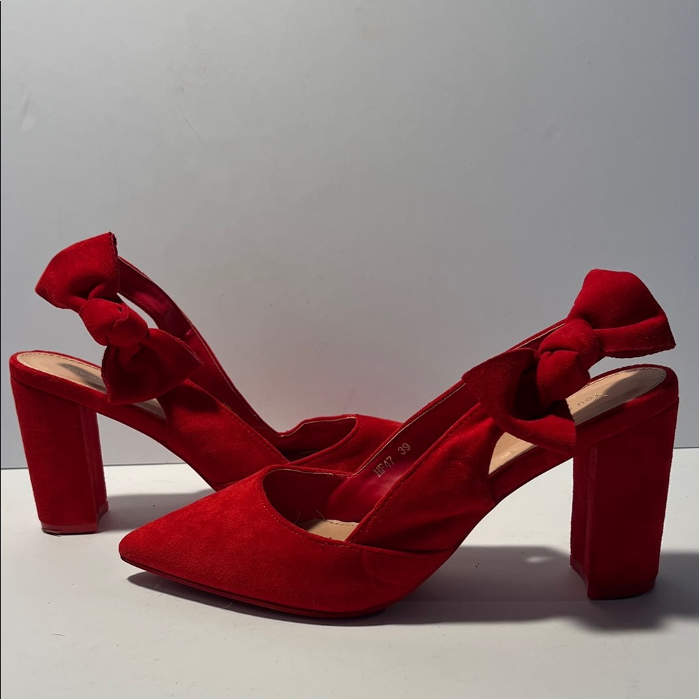 Red Suede Bow Block Heel Slingback Pumps